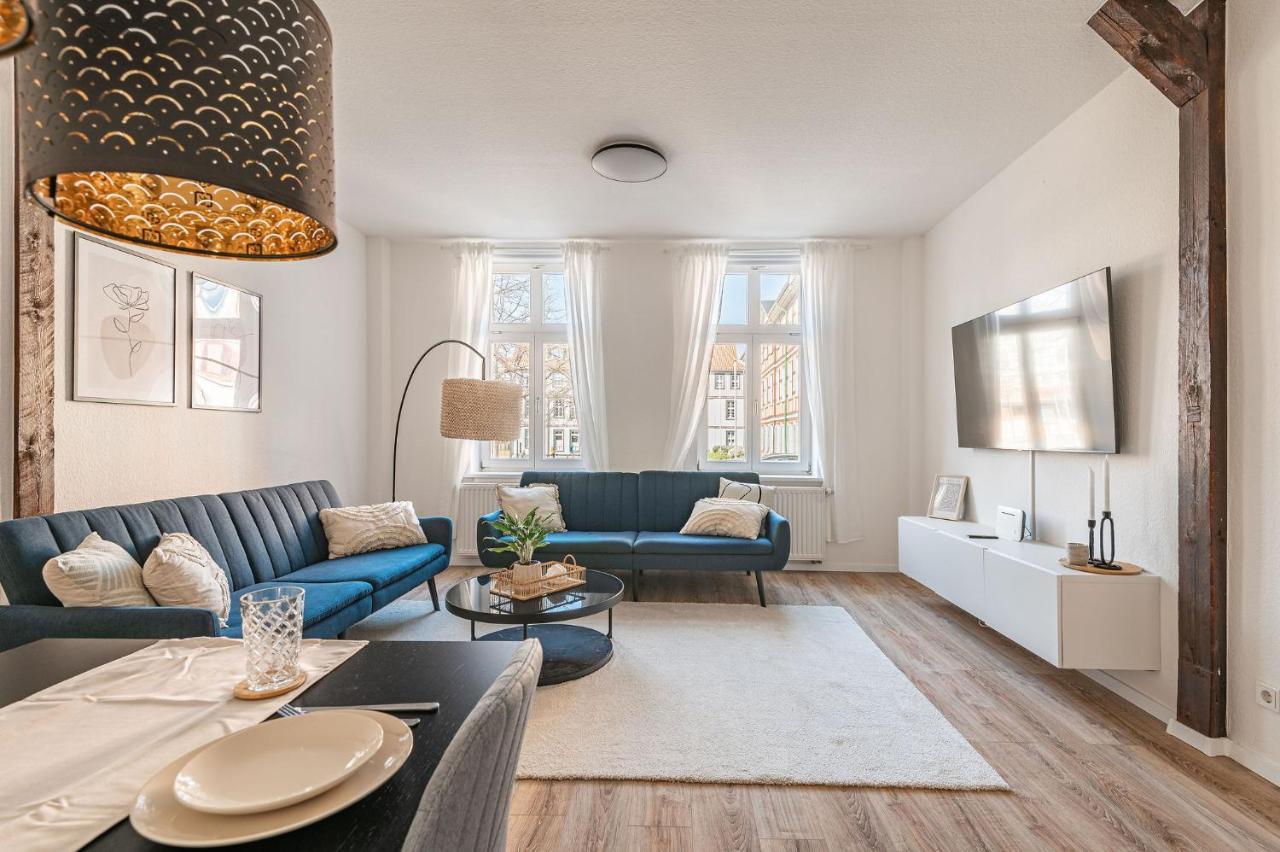 ורניגרוד Exklusives Innenstadt Apartment - Parken - Smart-Tv - Kaffeevollautomat מראה חיצוני תמונה